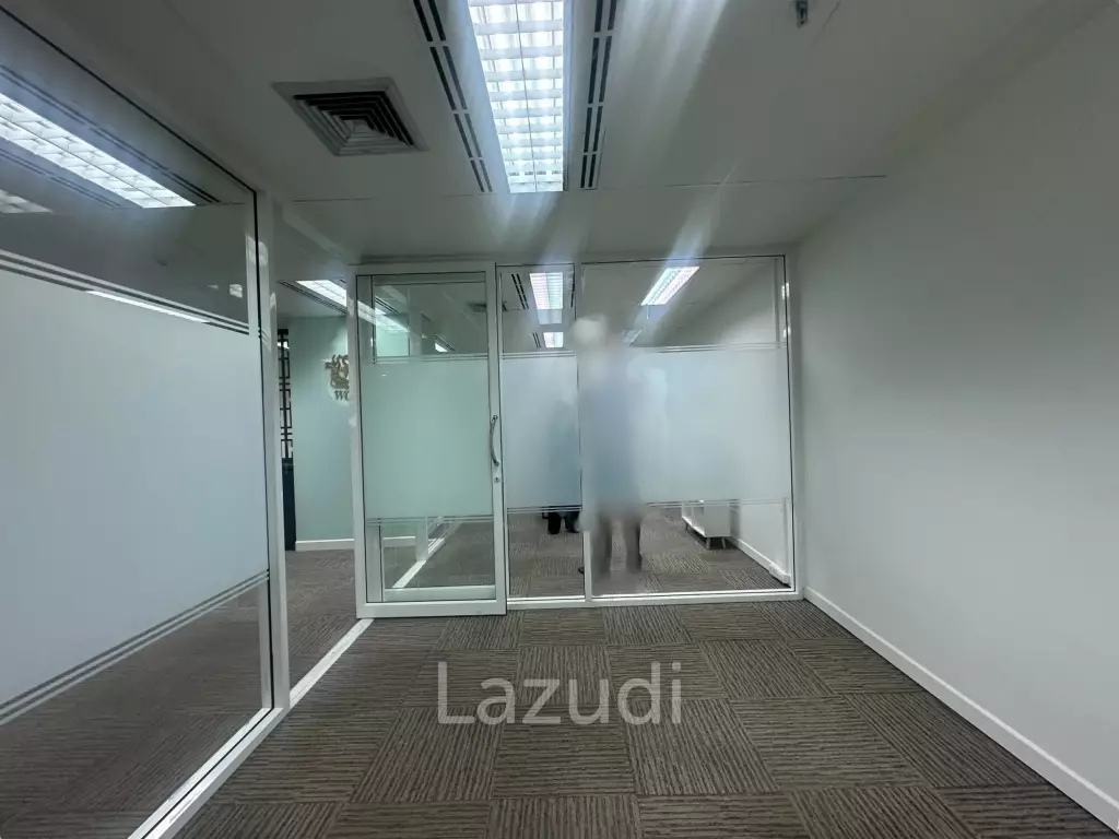 Modern Office Space - Si Lom, Bang Rak - Chartered Square