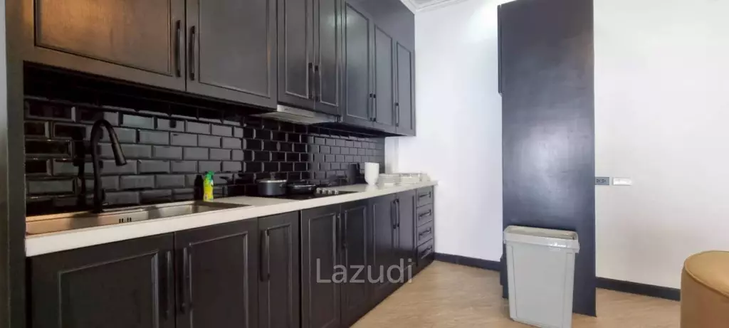 3 Bedroom 4 Bathroom 300 SQ.M. Pool Villa In Pratumnak Hill