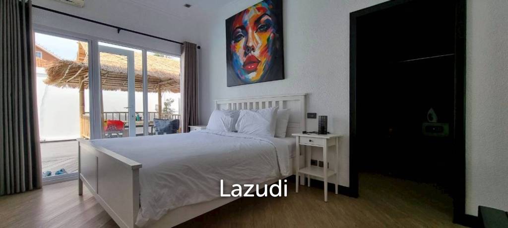 3 Bedroom 4 Bathroom 300 SQ.M. Pool Villa In Pratumnak Hill