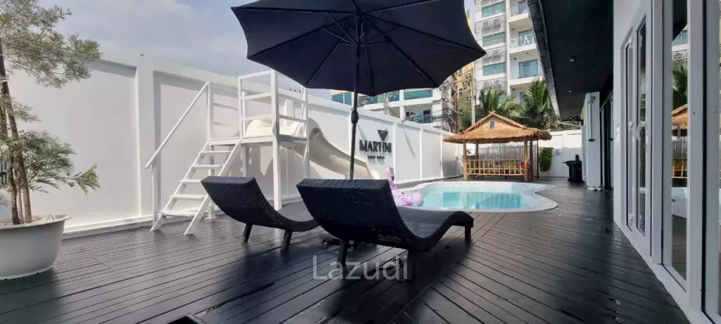 3 Bedroom 4 Bathroom 300 SQ.M. Pool Villa In Pratumnak Hill