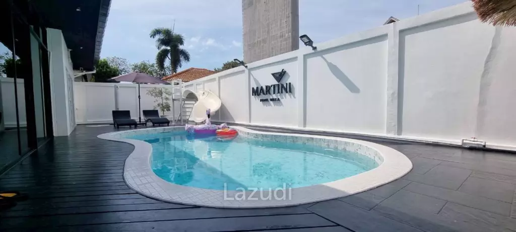3 Bedroom 4 Bathroom 300 SQ.M. Pool Villa In Pratumnak Hill