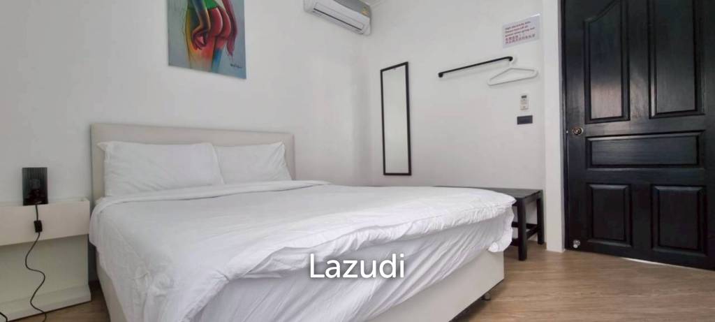 3 Bedroom 4 Bathroom 300 SQ.M. Pool Villa In Pratumnak Hill