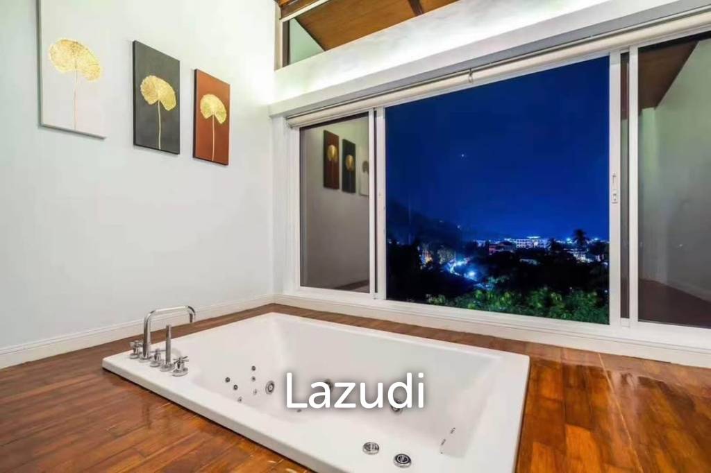 Seaview 5-bedroom Pool Villa near Kata Beach