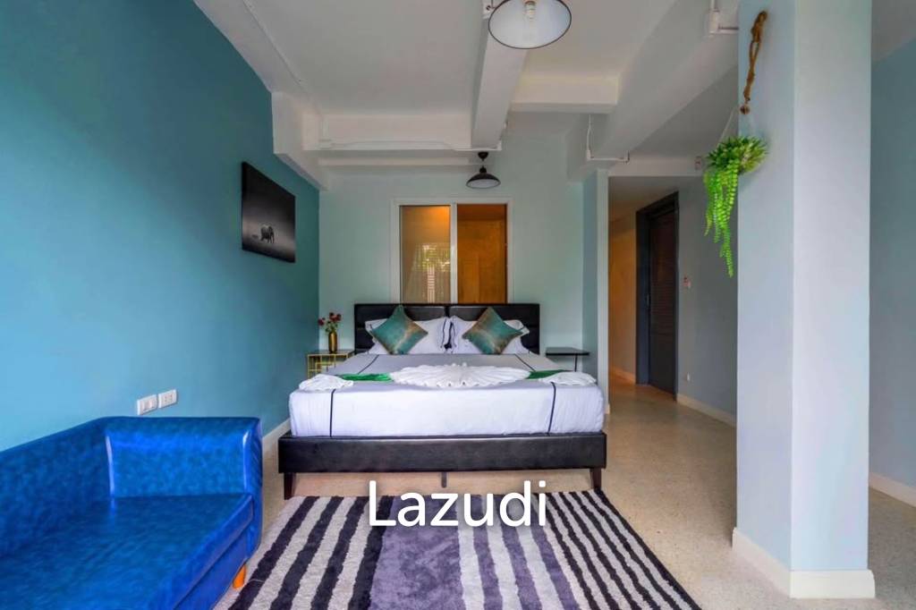 Seaview 5-bedroom Pool Villa near Kata Beach