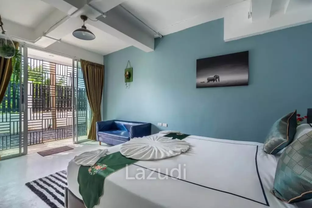 Seaview 5-bedroom Pool Villa near Kata Beach