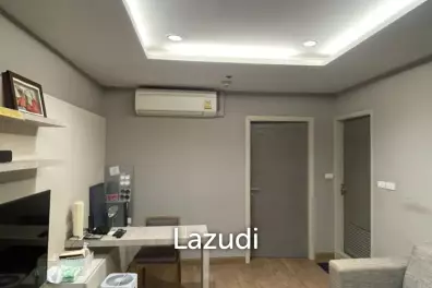 Luxury 46th Floor State Tower Condo in Si Lom