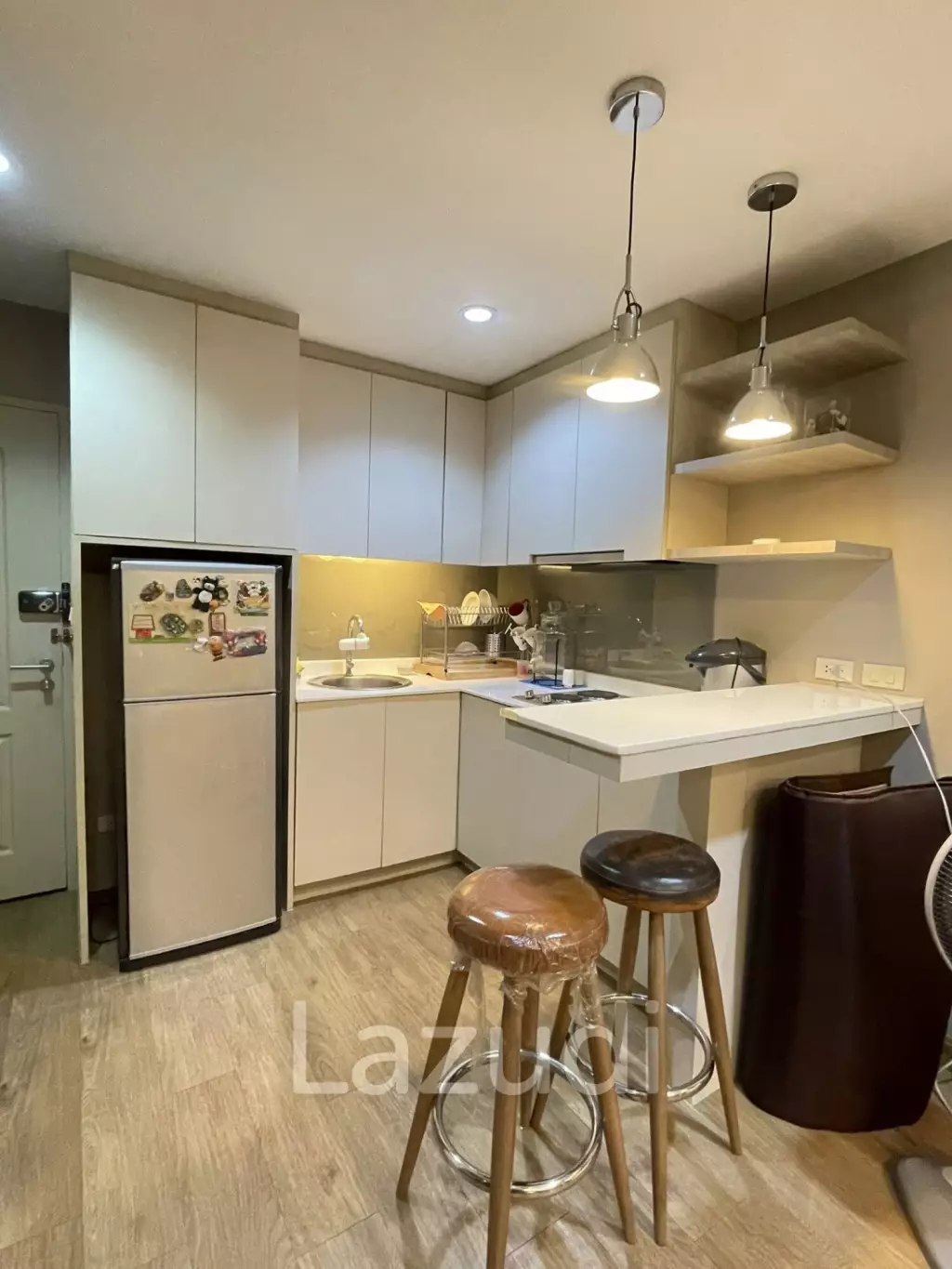 Luxury 46th Floor State Tower Condo in Si Lom