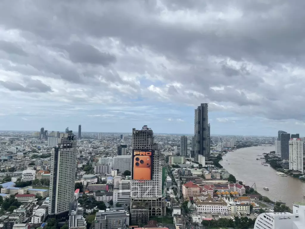 Luxury 46th Floor State Tower Condo in Si Lom