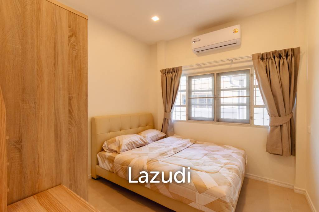 BAAN SUKSABAI 1  :  Charming 3 Bed Villa near Town