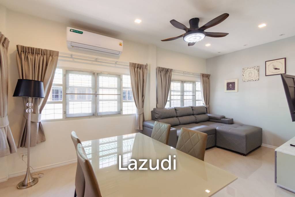 BAAN SUKSABAI 1  :  Charming 3 Bed Villa near Town