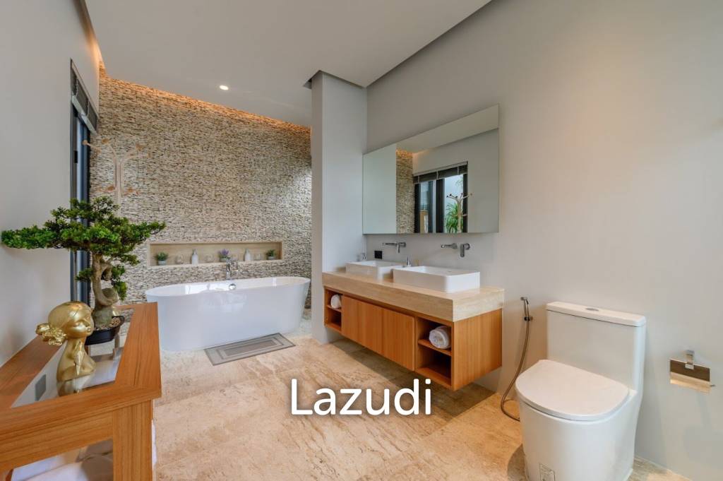 Luxury 3-Bedroom Villa in Ao Nang with Pool