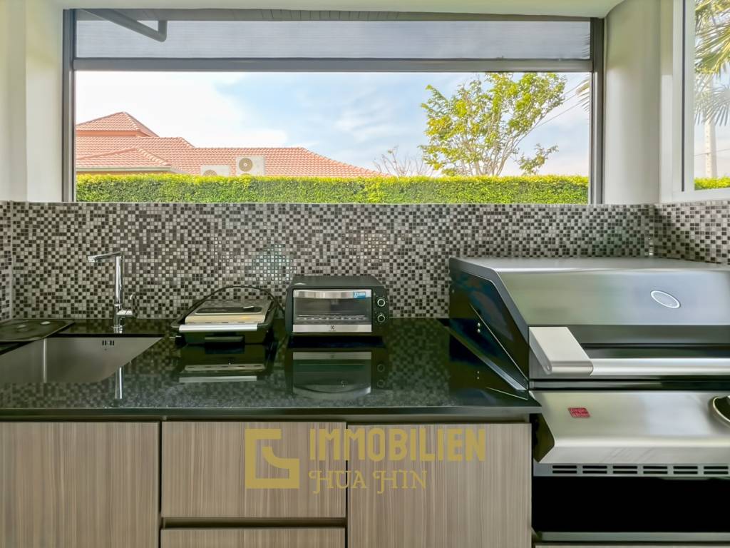 3 Schlafzimmer + 3 Bäder / 182 qm Wohnfläche / voll möbliert