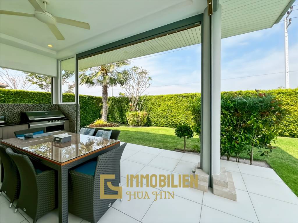 3 Schlafzimmer + 3 Bäder / 182 qm Wohnfläche / voll möbliert