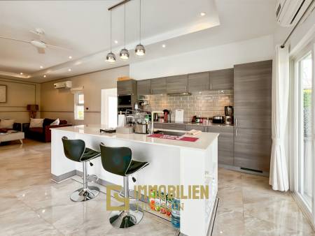 3 Schlafzimmer + 3 Bäder / 182 qm Wohnfläche / voll möbliert