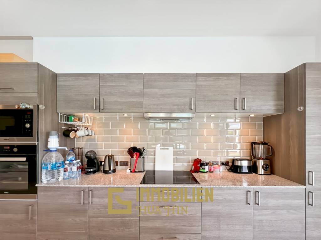 3 Schlafzimmer + 3 Bäder / 182 qm Wohnfläche / voll möbliert