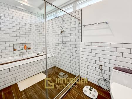 3 Schlafzimmer + 3 Bäder / 182 qm Wohnfläche / voll möbliert