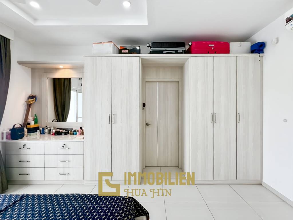 3 Schlafzimmer + 3 Bäder / 182 qm Wohnfläche / voll möbliert