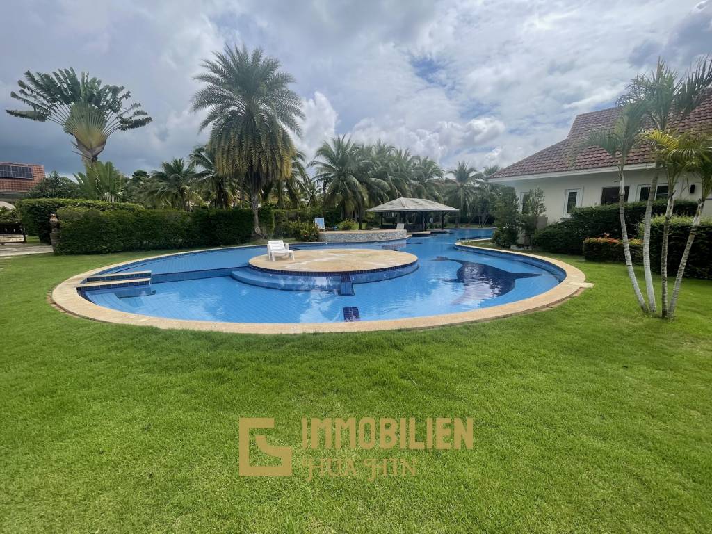 Eckhaus / 100 qm Wohnfläche / 2 Schlafzimmer