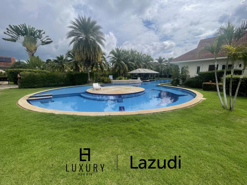 Corner house / 100 sq m living space / 2 bedrooms