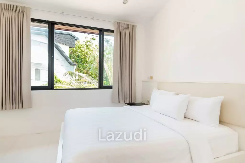 Semi-Detached Villa with Private Pool in Plai Laem