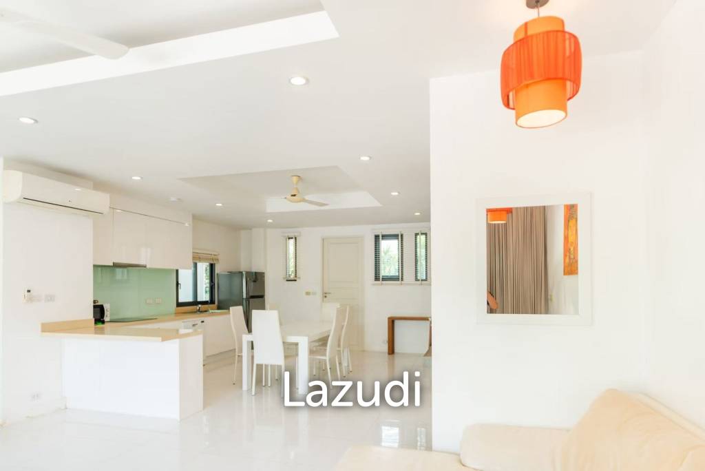 Semi-Detached Villa with Private Pool in Plai Laem