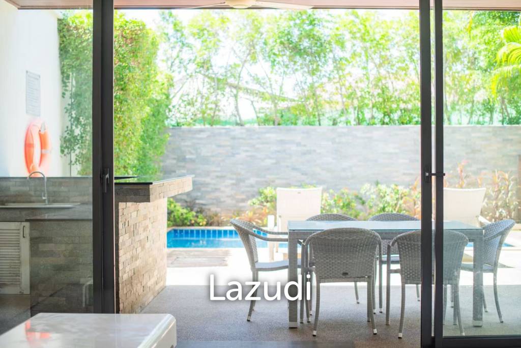 Semi-Detached Villa with Private Pool in Plai Laem