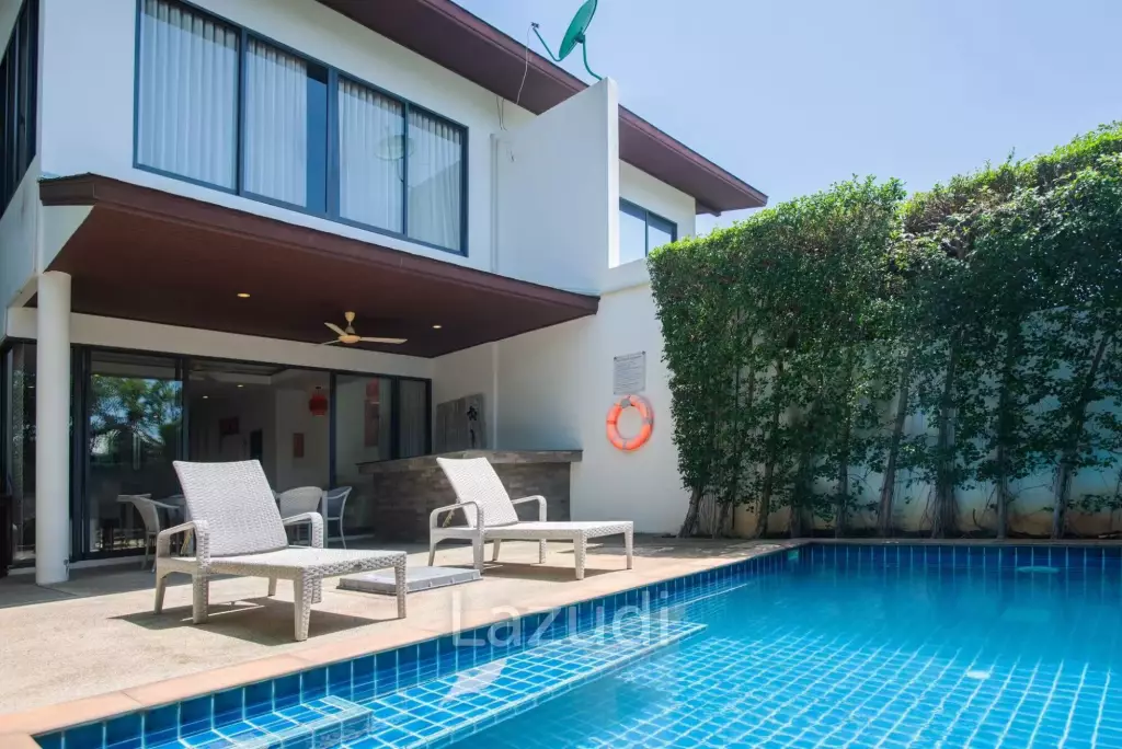 Semi-Detached Villa with Private Pool in Plai Laem