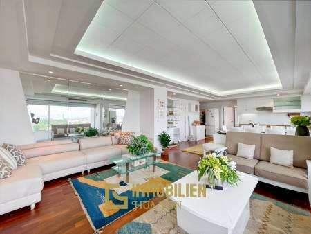 Moderne und luxuriöse Eigentumswohnung mit Meerblick im Baan Haad Hua Hin