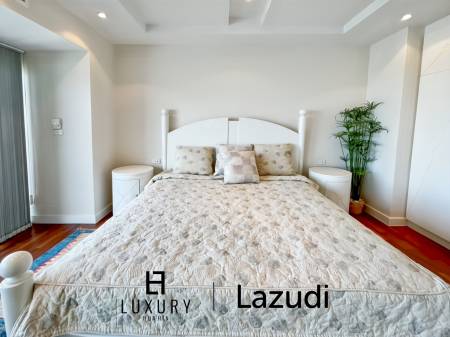 Luxurious Ocean View Condo in Baan Haad Hua Hin