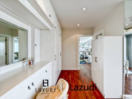 Luxurious Ocean View Condo in Baan Haad Hua Hin