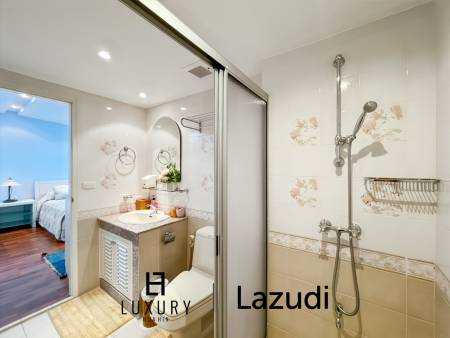 Luxurious Ocean View Condo in Baan Haad Hua Hin