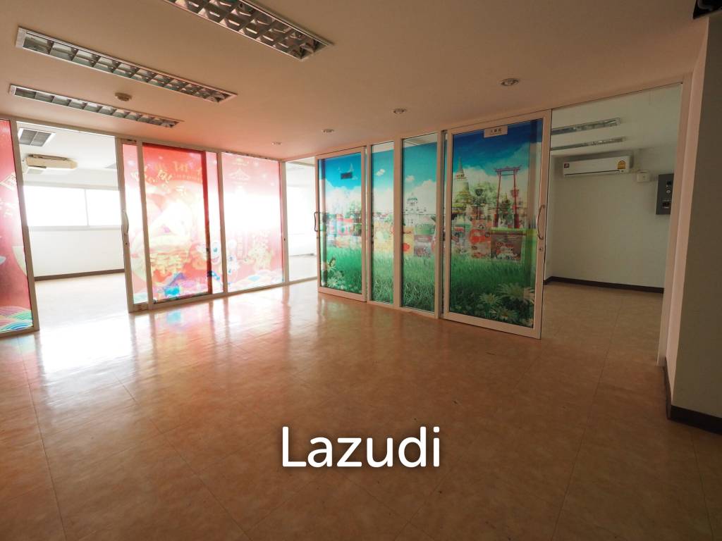 Office For Rent  80 SQ.M ITF Silom Palace
