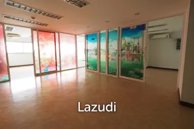 Office For Rent  80 SQ.M ITF Silom Palace