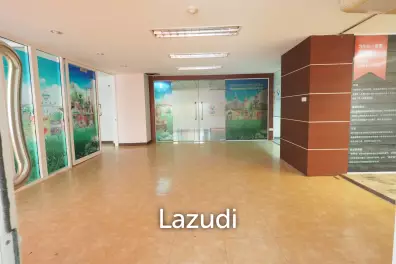 Office For Rent  80 SQ.M ITF Silom Palace