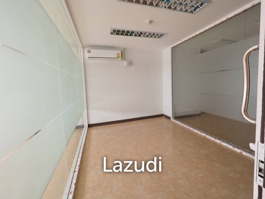 Office For Rent  80 SQ.M ITF Silom Palace
