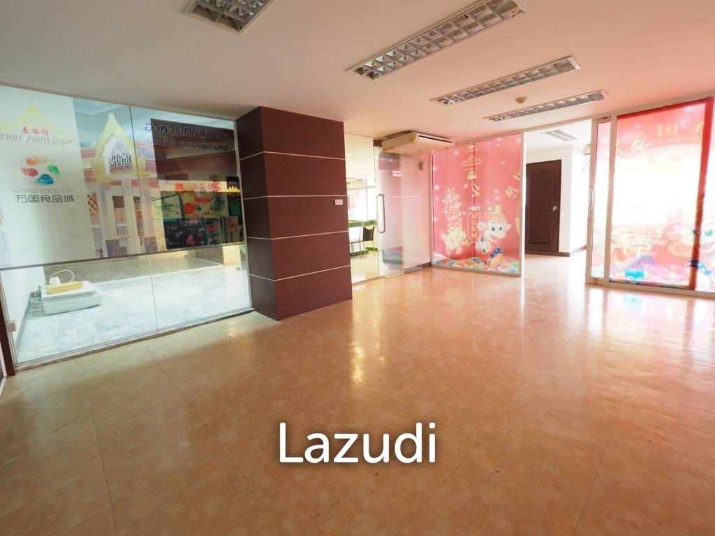 Office For Rent  80 SQ.M ITF Silom Palace
