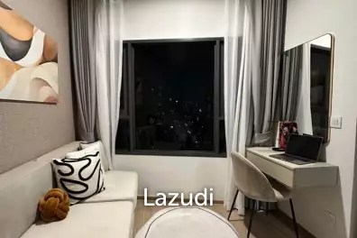 Modern 1-Bed Condo in Life Rama 4 - Khlong Toei