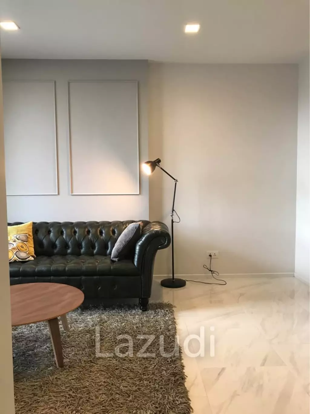 Elegant 2-Bed Condo in Hyde Sukhumvit 11 Bangkok