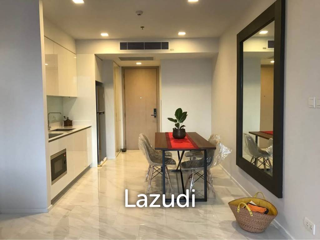Elegant 2-Bed Condo in Hyde Sukhumvit 11 Bangkok
