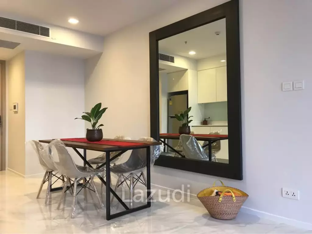 Elegant 2-Bed Condo in Hyde Sukhumvit 11 Bangkok