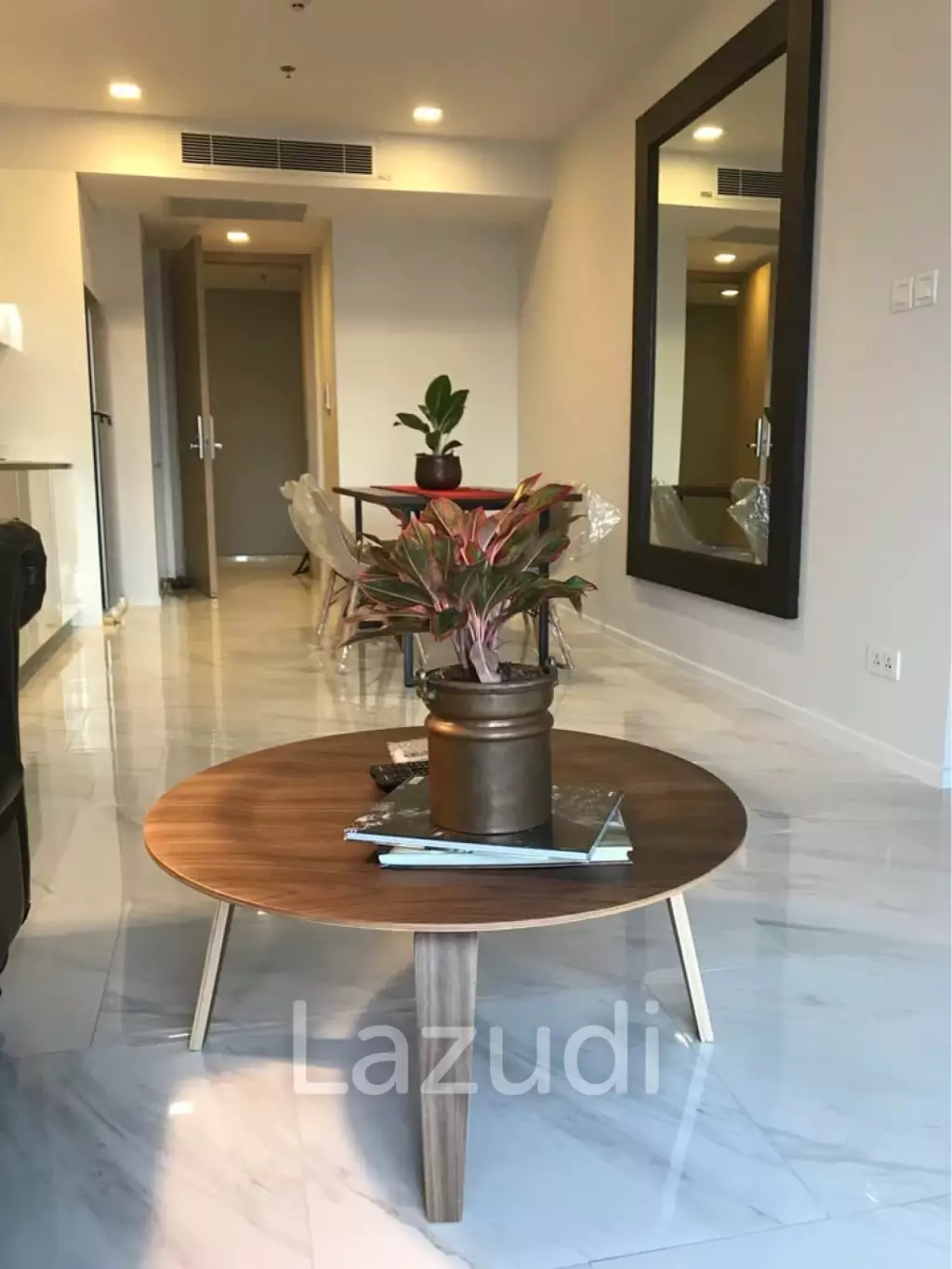Elegant 2-Bed Condo in Hyde Sukhumvit 11 Bangkok
