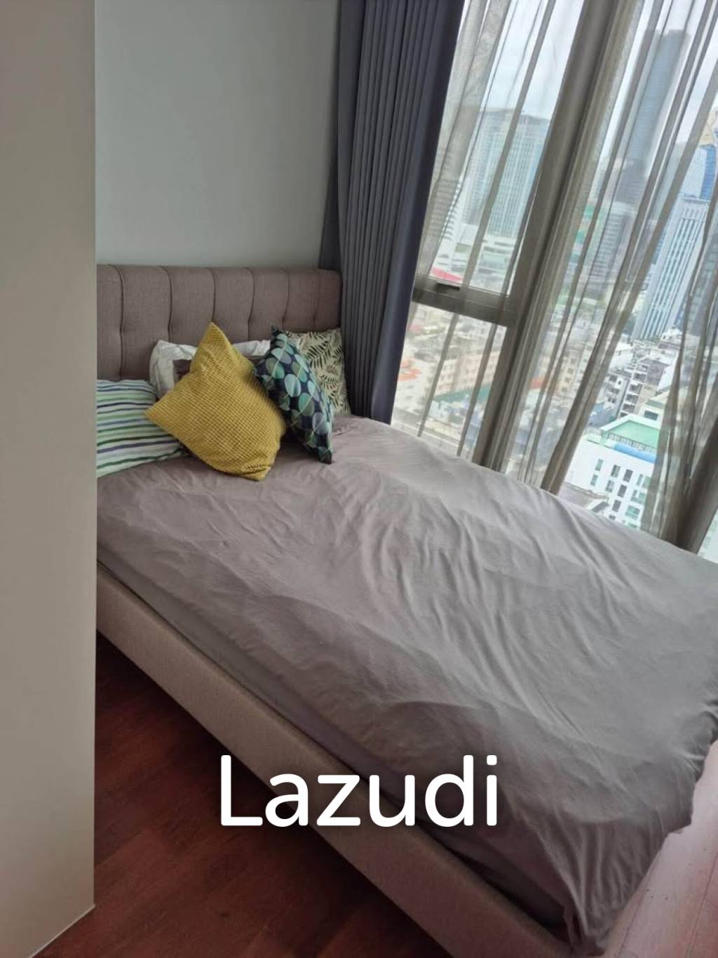 Elegant 2-Bed Condo in Hyde Sukhumvit 11 Bangkok