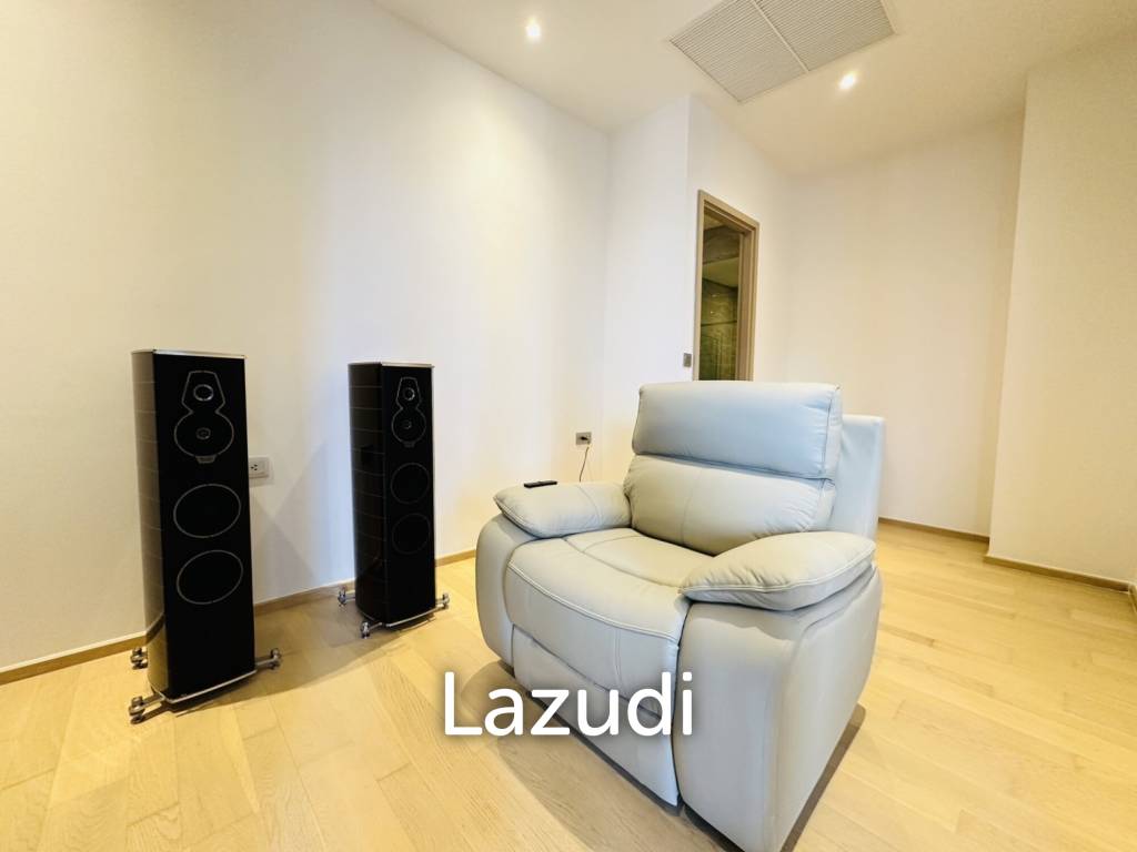2 Beds 2 Baths 93.54 SQ.M ASHTON Asoke - Rama 9