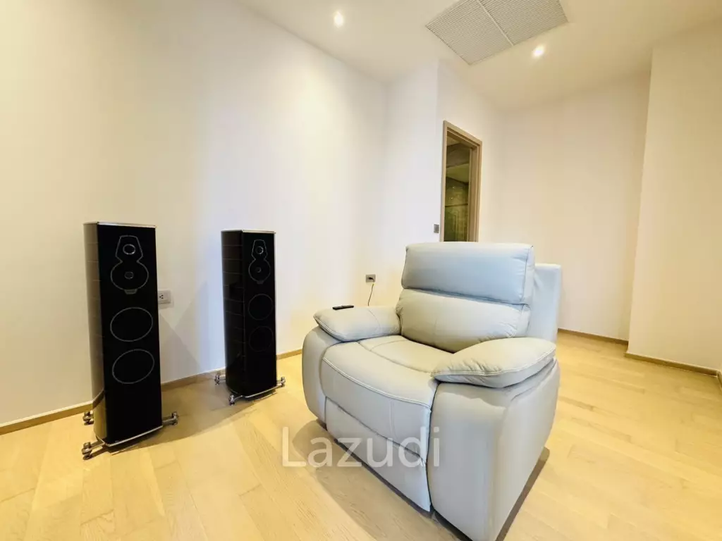 2 Beds 2 Baths 93.54 SQ.M ASHTON Asoke - Rama 9
