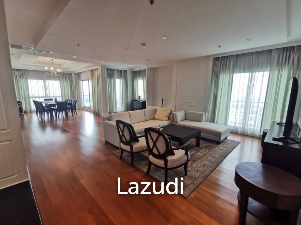 Luxurious 5 Bedroom Condo at Royal Residence Park
