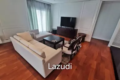 Luxurious 5 Bedroom Condo at Royal Residence Park