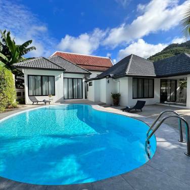 4-Bedroom Pool Villa for Rent in Pa Klok