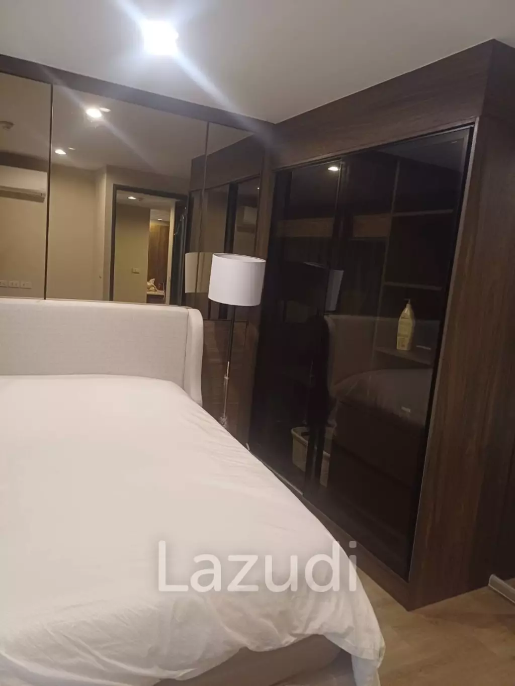 1 Bed 1 Bath 57 SQ.M Noble Above Wireless-Ruamrudee