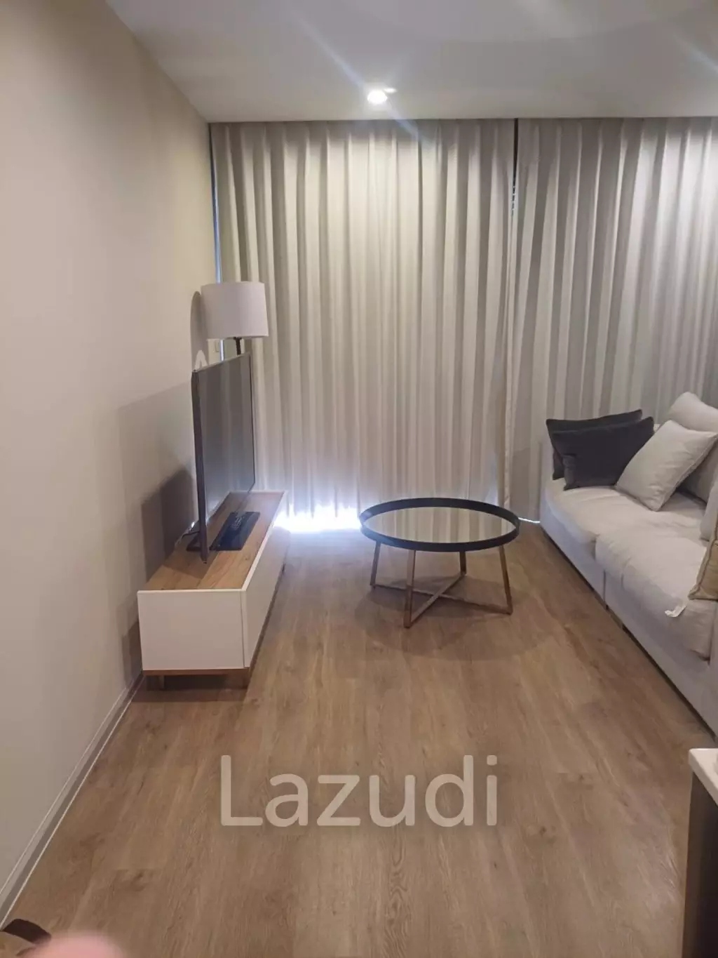 1 Bed 1 Bath 57 SQ.M Noble Above Wireless-Ruamrudee