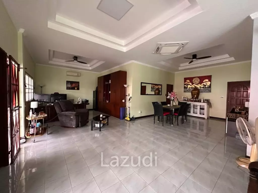 Elegant 2-Bedroom Detached Villa in Hua Hin